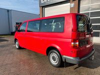 Gebraucht VW T5 102 PS (75 kW) 2007 Rot Van