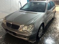 Gebraucht Mercedes C220 143 PS (105 kW) 2003 Grau Kombi