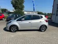 Gebraucht Hyundai i20 Space Plus 90 PS (66 kW) 2018 Silber Van / Kleinbus