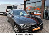 Gebraucht BMW 318 Advantage 150 PS (110 kW) 2016 Grau Kombi