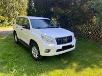 Gebraucht Toyota Land Cruiser Anniversary 190 PS (139 kW) 2013 Weiß SUV