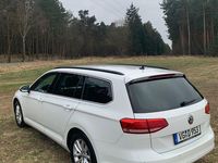 Gebraucht VW Passat Comfortline 150 PS (110 kW) 2019 Weiß Kombi