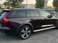 Gebraucht Volvo V60 CC 197 PS (144 kW) 2021 Braun Kombi