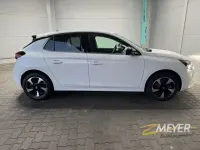 Usata Opel Corsa-e Elegance 100 kW (136 CV) 2021 Bianco Utilitaria