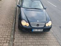 Gebraucht Mercedes C180 143 PS (105 kW) 2005 Schwarz Coupé