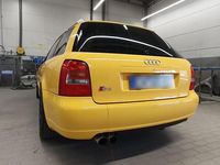Usata Audi S4 320 CV (235 kW) 1999 Giallo Station wagon