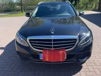 Gebraucht Mercedes C180 Exclusive 156 PS (114 kW) 2017 Schwarz Kombi