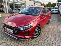 Gebraucht Hyundai i20 101 PS (74 kW) 2025 Rot Kleinwagen