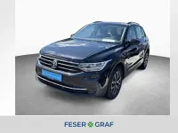 Gebraucht VW Tiguan Life 150 PS (110 kW) 2022 Deep black perleffekt SUV