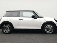 Gebraucht Mini Cooper Classic 156 PS (114 kW) 2024 Weiß Kleinwagen