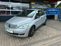 Gebraucht Mercedes B200 136 PS (100 kW) 2006 Silber Van / Kleinbus