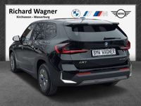 gebraucht BMW iX1 eDrive20 Premiumpaket Anhängerkupplung Sonnenschut