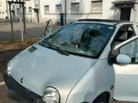 Gebraucht Renault Twingo 75 PS (55 kW) 2001 Grau Kleinwagen