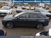 Neu Hyundai i30 Advantage 101 PS (74 kW) 2026 Cypress green Kombi