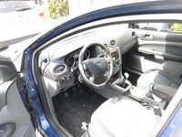 Second-hand Ford Focus 90 CP (66 kW) 2008 Albastru Break