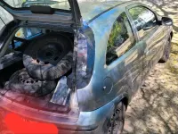 Gebraucht Opel Corsa 75 PS (55 kW) 2004 Grau Kleinwagen