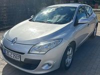 Gebraucht Renault Mégane 131 PS (96 kW) 2011 Silber Limousine