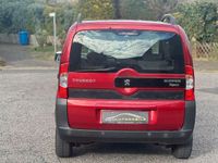 Gebraucht Peugeot Bipper Basis 73 PS (53 kW) 2009 Rot Van / Kleinbus
