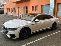 Gebraucht VW Arteon R-line 190 PS (139 kW) 2019 Weiß Kleinwagen