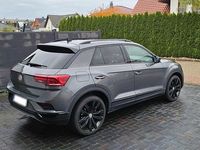 Usata VW T-Roc 190 CV (139 kW) 2019 Grigio SUV