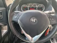 Gebraucht Alfa Romeo MiTo 77 PS (56 kW) 2017 Schwarz Kleinwagen