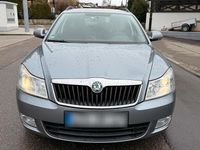 Gebraucht Skoda Octavia 122 PS (89 kW) 2013 Grau Kombi
