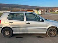 Gebraucht VW Polo 75 PS (55 kW) 2000 Silber Kleinwagen