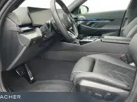 Gebraucht BMW i5 M Sport 250 kW (340 PS) 2024 Saphirschwarz metallic Kombi