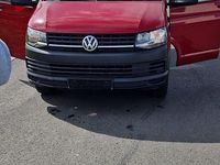 Second-hand VW Transporter 102 CP (75 kW) 2019 Roșu Van