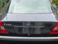 Gebraucht Mercedes C220 150 PS (110 kW) 1995 Schwarz Limousine