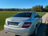 Gebraucht Mercedes C200 163 PS (119 kW) 2010 Silber Limousine