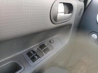 Second-hand Mitsubishi Colt 109 CP (80 kW) 2006 Negru Cabrio