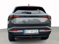 Neu Toyota Urban Cruiser Lounge 127 kW (174 PS) 2026 Grau SUV