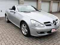 Second-hand Mercedes SLK200 163 CP (119 kW) 2005 Argintiu Cabrio