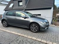 Gebraucht VW Golf VII Join 116 PS (85 kW) 2018 Grau Limousine