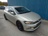 Usata VW Polo Highline 116 CV (85 kW) 2018 Argento Utilitaria