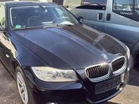 Second-hand BMW 318 143 CP (105 kW) 2010 Negru Berlinǎ
