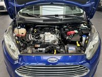Gebraucht Ford Fiesta SYNC Edition 101 PS (74 kW) 2014 Blau Kleinwagen