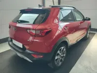 Gebraucht Kia Stonic Vision 120 PS (88 kW) 2019 Rot SUV