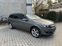 gebraucht Opel Astra 1.8 Sport/1.Hand/wenig km !!