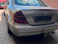 Second-hand Mercedes E200 122 CP (89 kW) 2003 Gri Berlinǎ