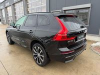Gebraucht Volvo XC60 Ultimate 235 PS (172 kW) 2022 Onyx black / metallic SUV