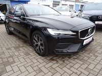 Gebraucht Volvo V60 Core 163 PS (119 kW) 2022 Schwarz Kombi
