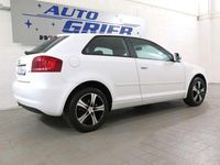 Gebraucht Audi A3 Attraction 102 PS (75 kW) 2010 Ibisweiß Kleinwagen