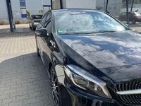 Gebraucht Mercedes A180 Edition 122 PS (89 kW) 2017 Schwarz Limousine