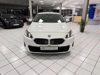 Neu BMW 116 122 PS (89 kW) 2025 Alpinweiss iii Kleinwagen