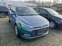 Gebraucht Hyundai i20 GO! 75 PS (55 kW) 2017 Limousine