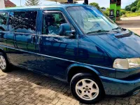 Gebraucht VW Multivan 102 PS (75 kW) 2000 Blau Van / Kleinbus