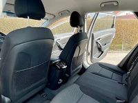 Gebraucht Hyundai i40 Edition 135 PS (99 kW) 2014 Weiß Kombi