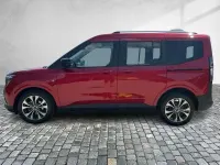 Gebraucht Ford Tourneo Courier Titanium 125 PS (91 kW) 2025 Fantastic red metallic Van / Kleinbus